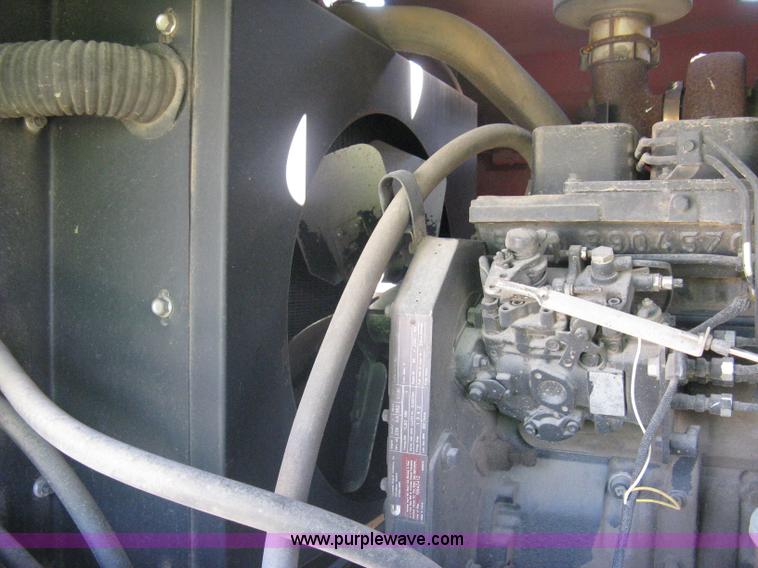 image for item A6383 1994 Mac Don Turbo 9000 self propelled swather