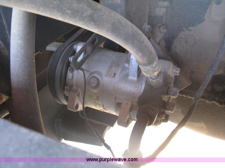 image for item A6383 1994 Mac Don Turbo 9000 self propelled swather