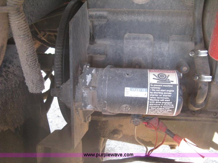 image for item A6383 1994 Mac Don Turbo 9000 self propelled swather