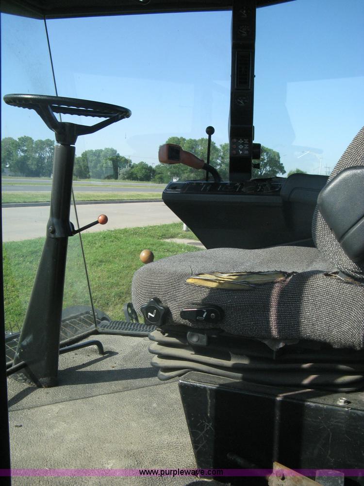 image for item A6383 1994 Mac Don Turbo 9000 self propelled swather