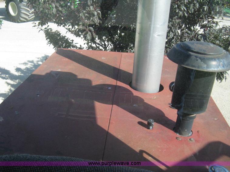 image for item A6383 1994 Mac Don Turbo 9000 self propelled swather