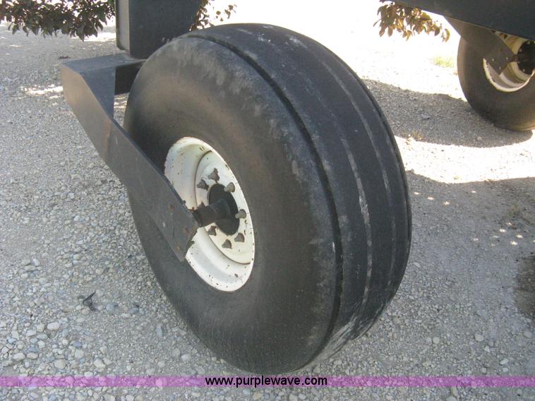 image for item A6383 1994 Mac Don Turbo 9000 self propelled swather