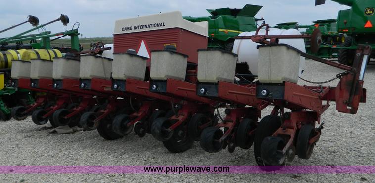 image for item B3664 Case IH 950 Cyclo planter