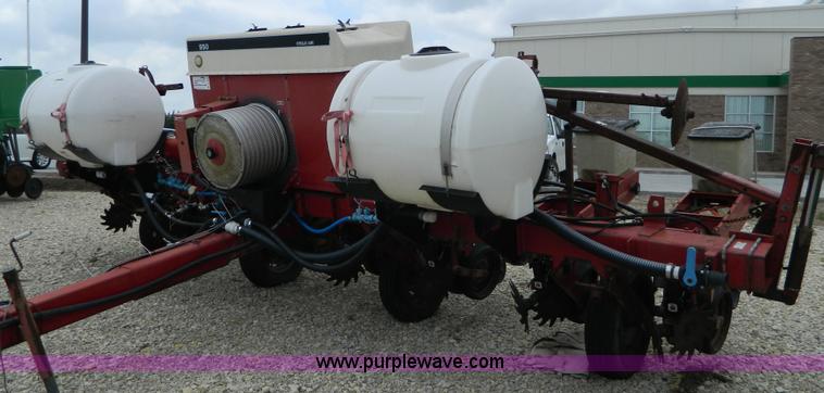 image for item B3664 Case IH 950 Cyclo planter