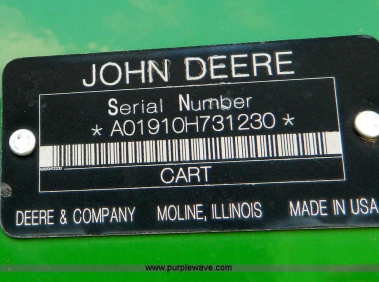 image for item B3667 2009 John Deere 1890 drill with 2009 John Deere 1910 Air Cart