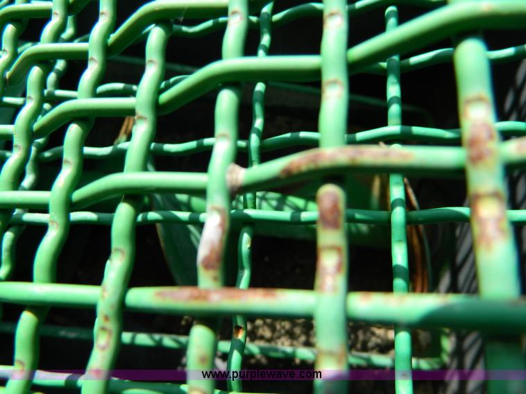 image for item B3667 2009 John Deere 1890 drill with 2009 John Deere 1910 Air Cart