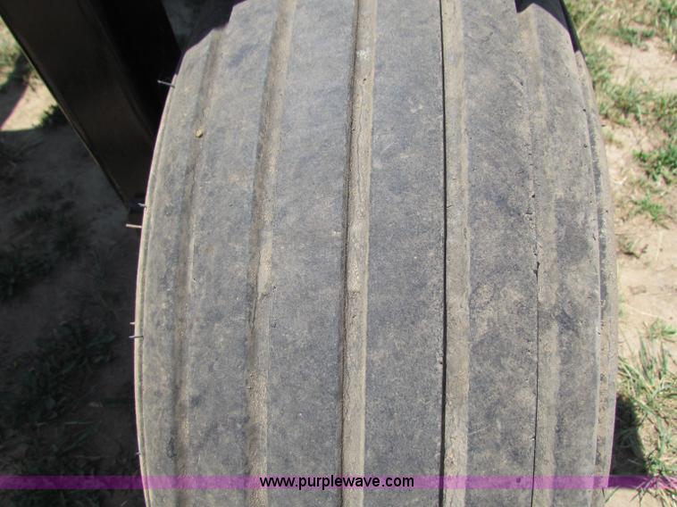 image for item B7261 2010 Schaben 1010 Hi-rise nurse trailer