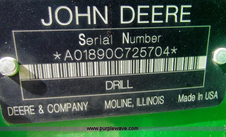 image for item B7264 2008 John Deere 1890 drill with 2008 John Deere 1910 Air Cart