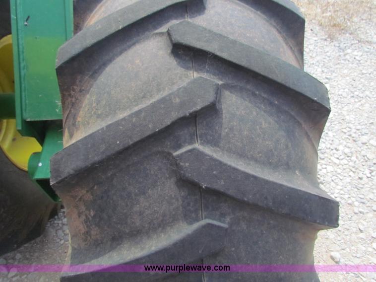 image for item B7264 2008 John Deere 1890 drill with 2008 John Deere 1910 Air Cart