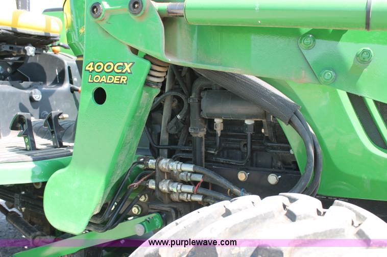image for item D3220 2009 John Deere 4520 MFWD tractor
