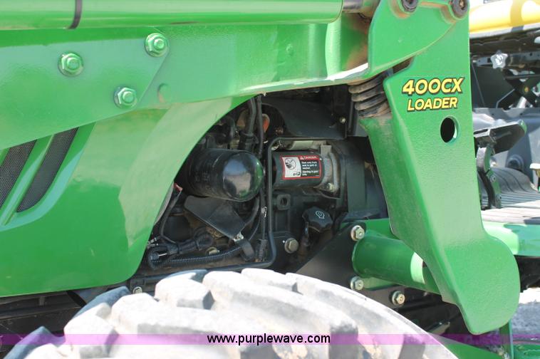 image for item D3220 2009 John Deere 4520 MFWD tractor
