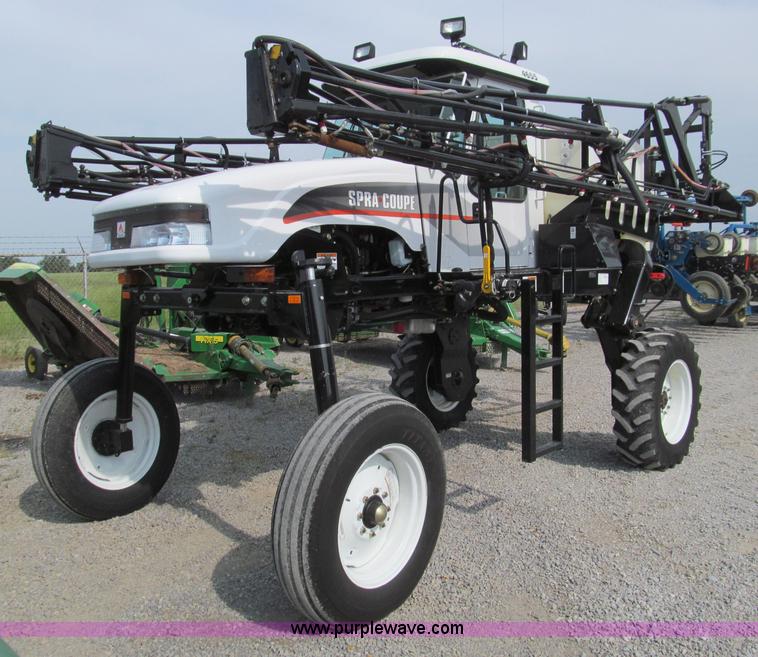 image for item D3223 2007 AGCO SpraCoupe 4655 sprayer