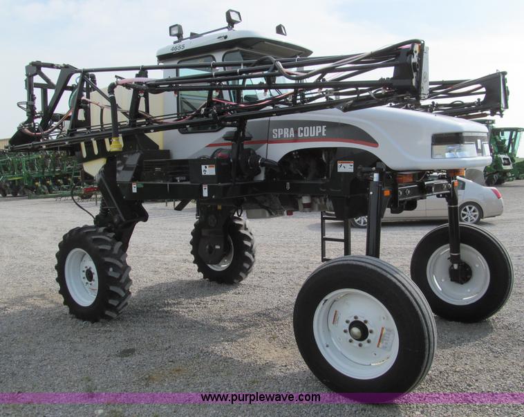 image for item D3223 2007 AGCO SpraCoupe 4655 sprayer