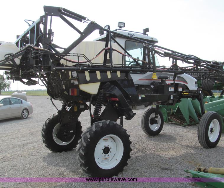image for item D3223 2007 AGCO SpraCoupe 4655 sprayer