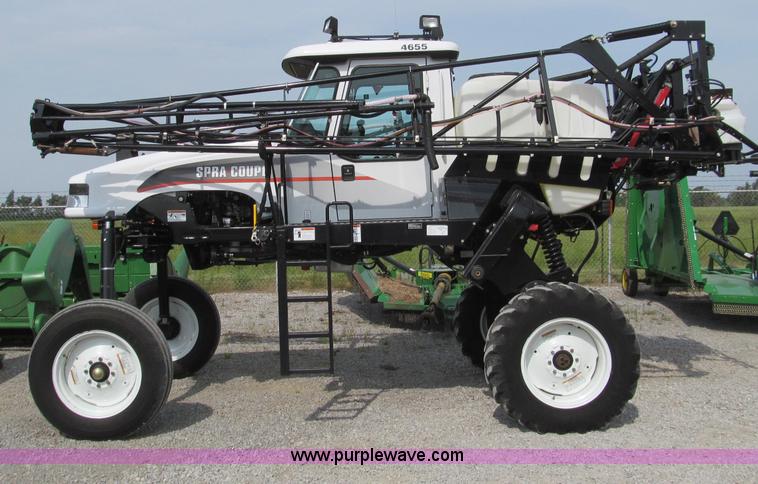image for item D3223 2007 AGCO SpraCoupe 4655 sprayer