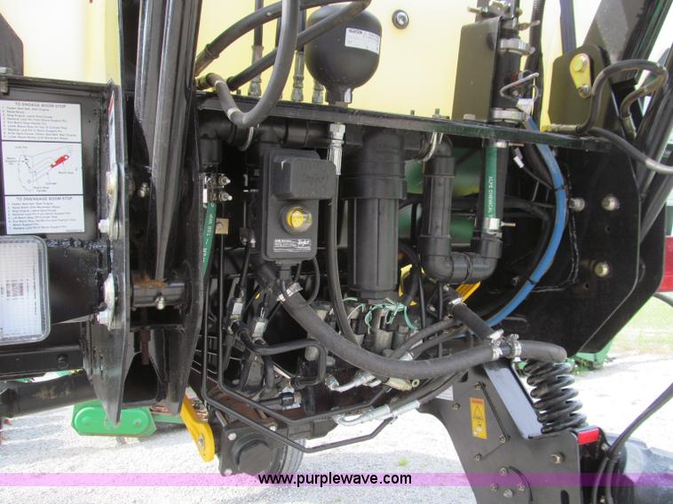 image for item D3223 2007 AGCO SpraCoupe 4655 sprayer