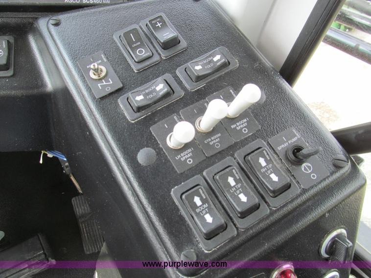 image for item D3223 2007 AGCO SpraCoupe 4655 sprayer