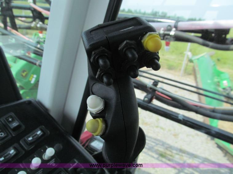 image for item D3223 2007 AGCO SpraCoupe 4655 sprayer