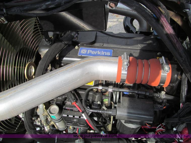 image for item D3223 2007 AGCO SpraCoupe 4655 sprayer