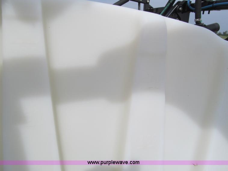 image for item D3223 2007 AGCO SpraCoupe 4655 sprayer