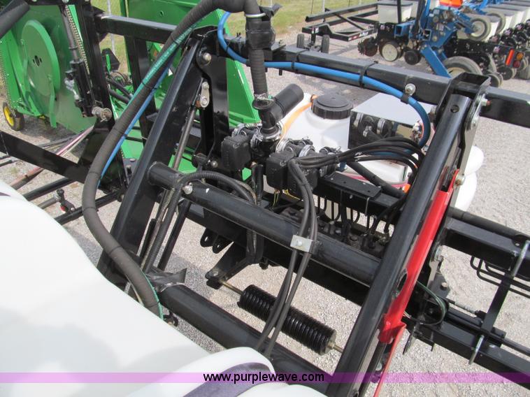 image for item D3223 2007 AGCO SpraCoupe 4655 sprayer