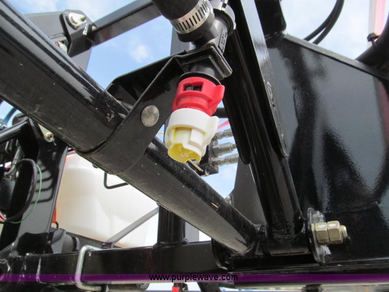 image for item D3223 2007 AGCO SpraCoupe 4655 sprayer