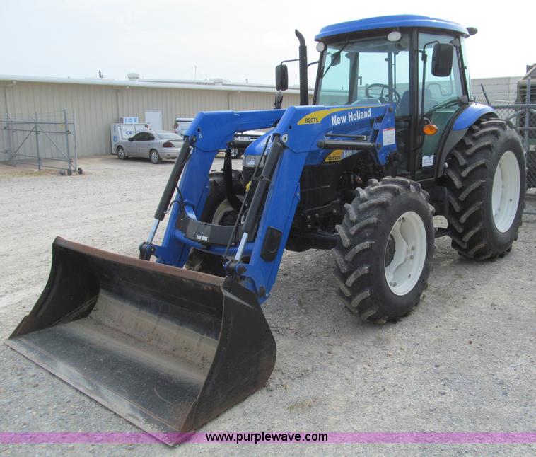 image for item D3230 2008 New Holland TD5050 MFWD tractor