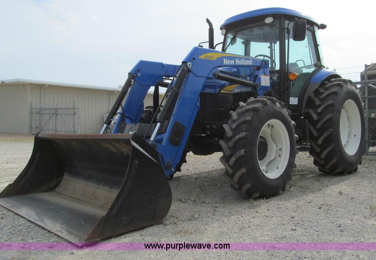 image for item D3230 2008 New Holland TD5050 MFWD tractor