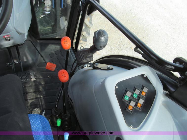 image for item D3230 2008 New Holland TD5050 MFWD tractor