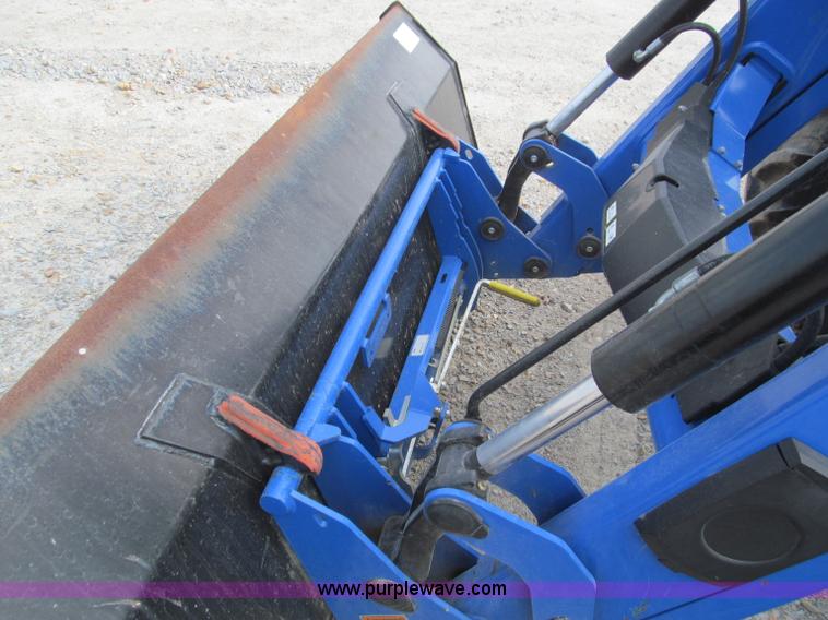 image for item D3230 2008 New Holland TD5050 MFWD tractor