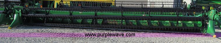 image for item D3232 2006 John Deere 635F HydraFlex header