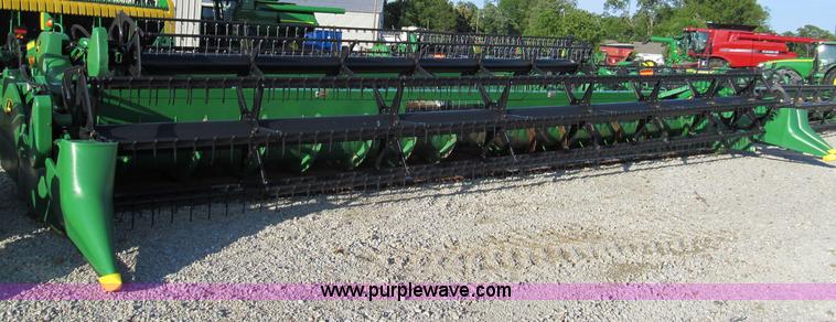 image for item D3232 2006 John Deere 635F HydraFlex header