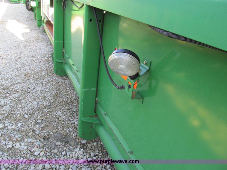 image for item D3232 2006 John Deere 635F HydraFlex header