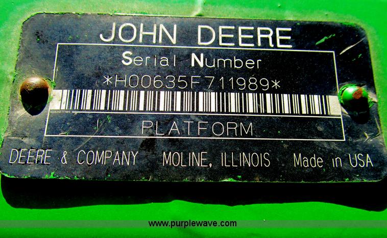 image for item D3232 2006 John Deere 635F HydraFlex header