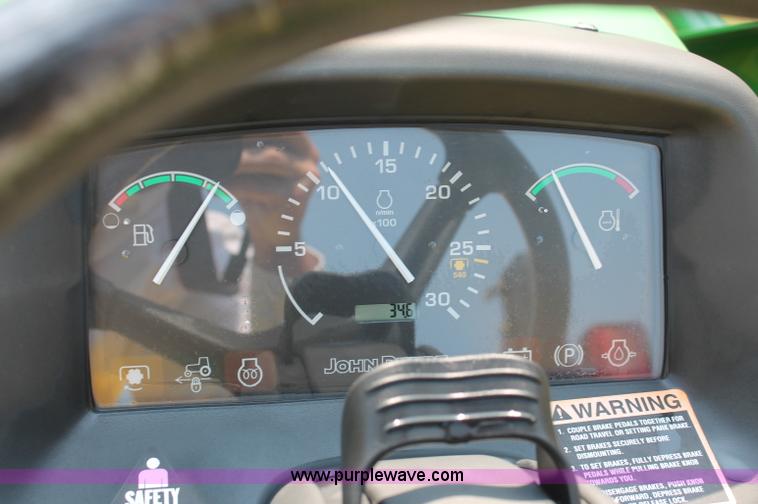 image for item D3238 2003 John Deere 4310 MFWD tractor