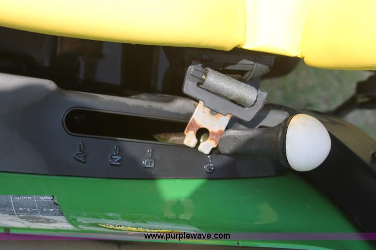 image for item D3238 2003 John Deere 4310 MFWD tractor