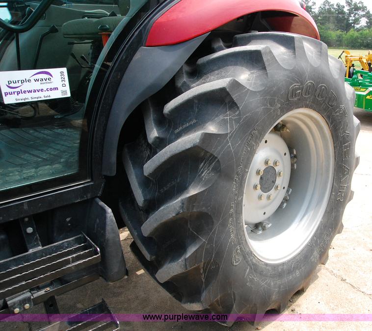 image for item D3239 2007 Case IH JX80 MFWD tractor