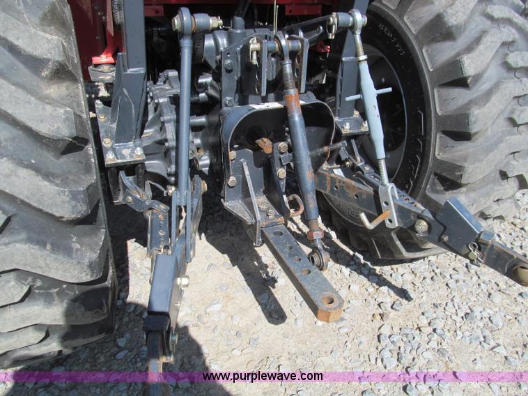 image for item D3240 2008 Massey-Ferguson 1533 MFWD tractor