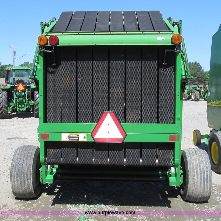 image for item D3242 1993 John Deere 535 round baler