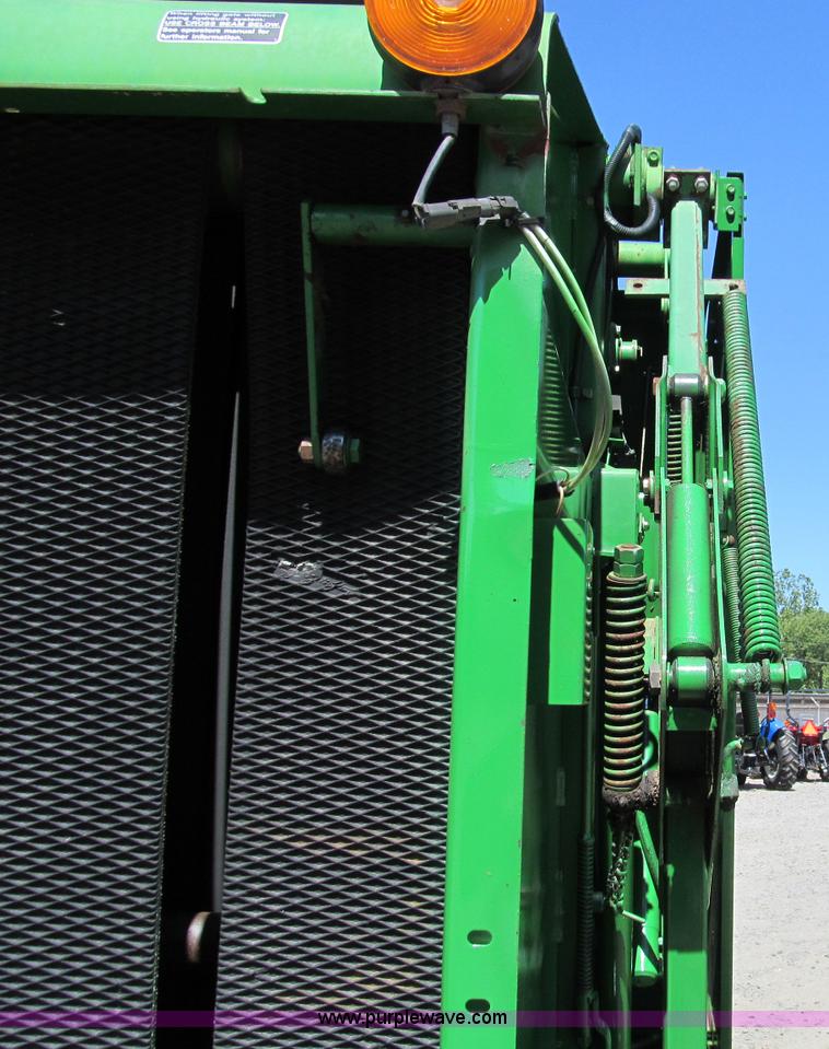image for item D3242 1993 John Deere 535 round baler