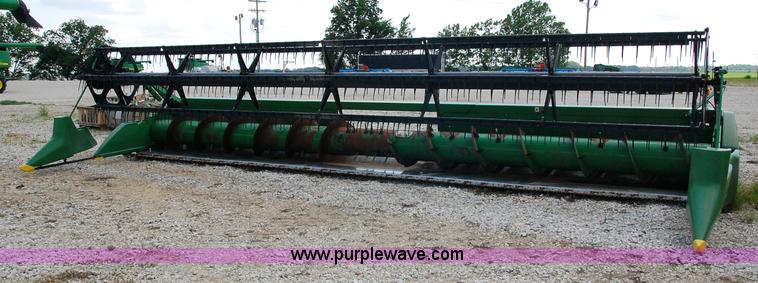 image for item D3245 2006 John Deere 630F 30' flex platform header