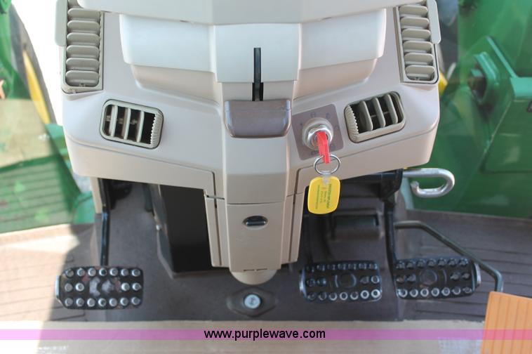 image for item D3246 2001 John Deere 6410 MFWD tractor