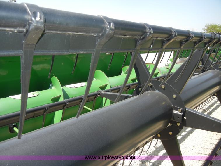 image for item D4075 2009 John Deere 630F HydraFlex platform header