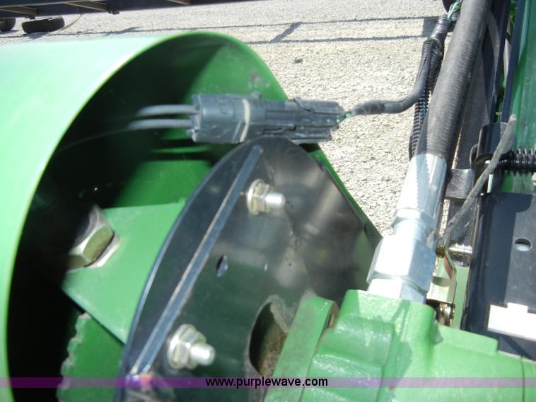 image for item D4075 2009 John Deere 630F HydraFlex platform header