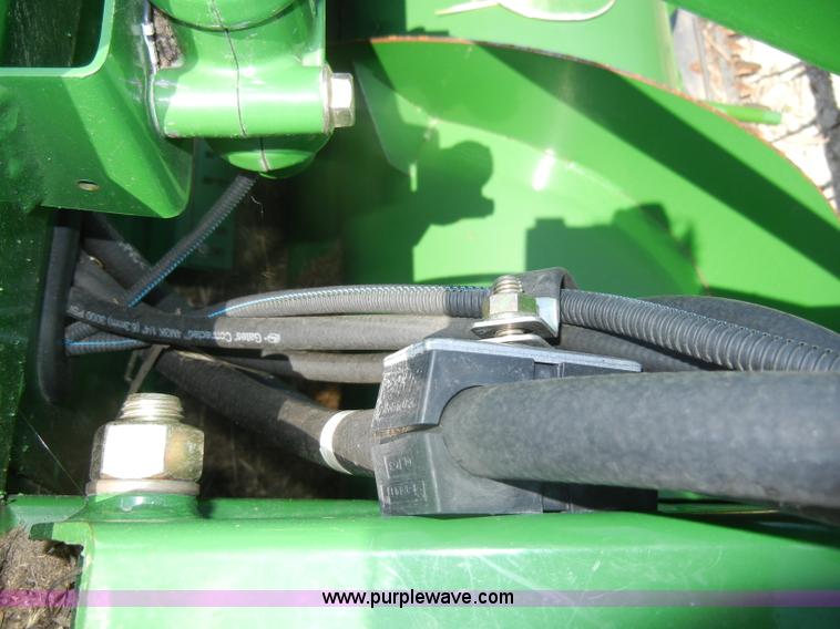 image for item D4075 2009 John Deere 630F HydraFlex platform header