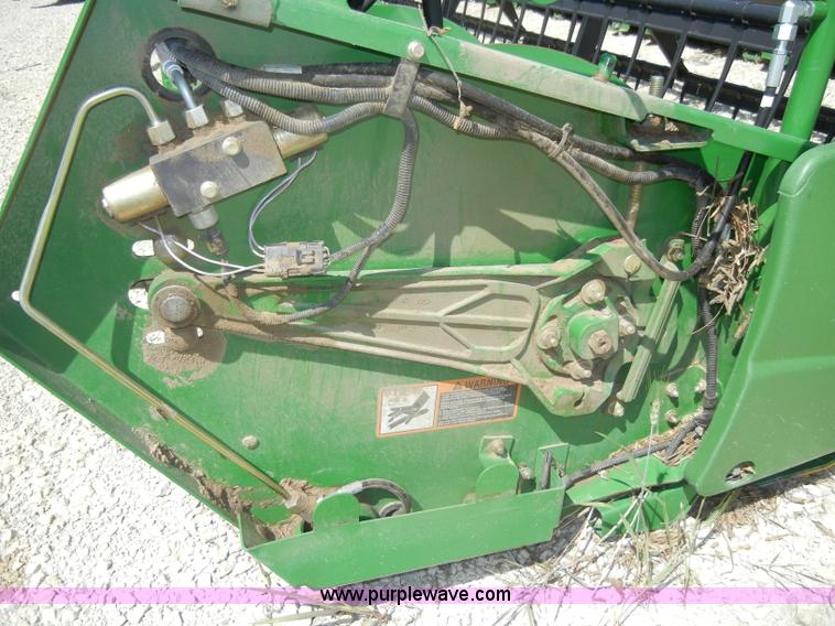 image for item D4075 2009 John Deere 630F HydraFlex platform header
