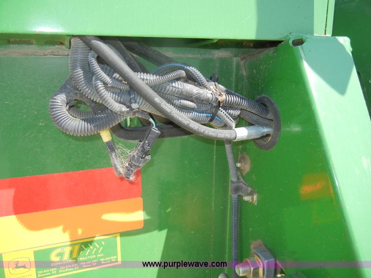 image for item D4075 2009 John Deere 630F HydraFlex platform header