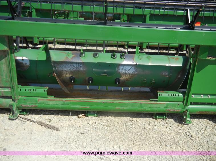 image for item D4075 2009 John Deere 630F HydraFlex platform header