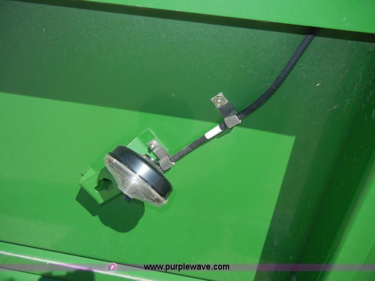 image for item D4075 2009 John Deere 630F HydraFlex platform header