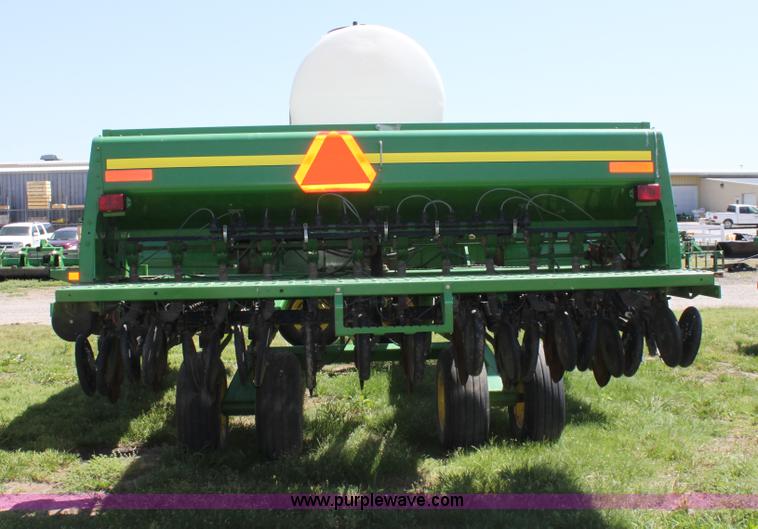 image for item D5016 2002 John Deere 455 grain drill
